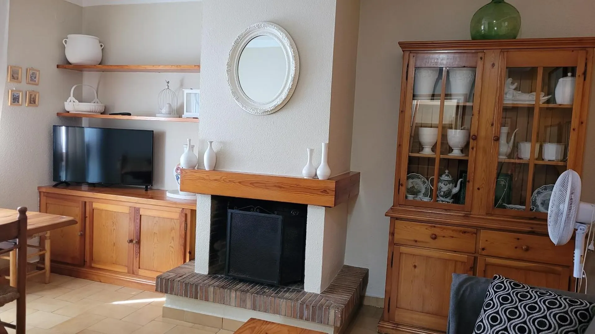 Apartamento Delacroix L' Escala アパート