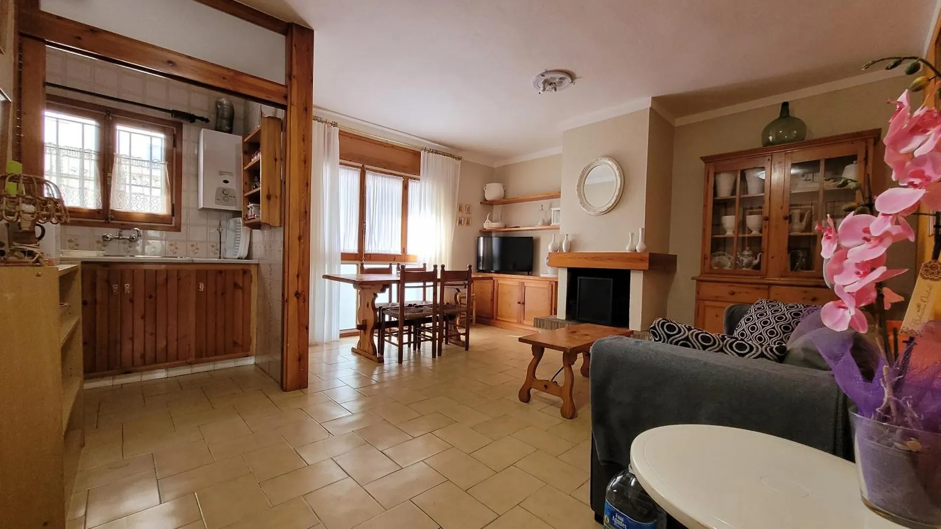 Apartment Apartamento Delacroix L'Escala
